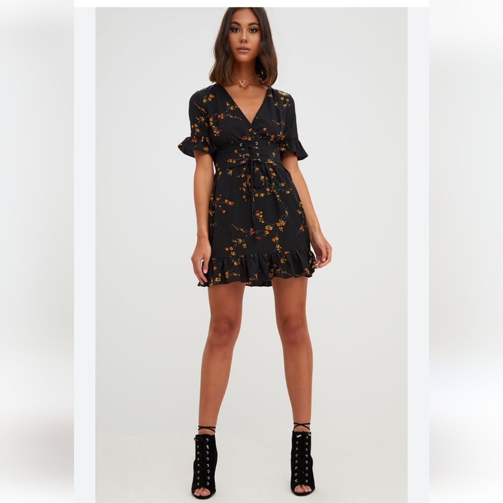 Pretty Little Thing Black Floral Corset Swing Dress